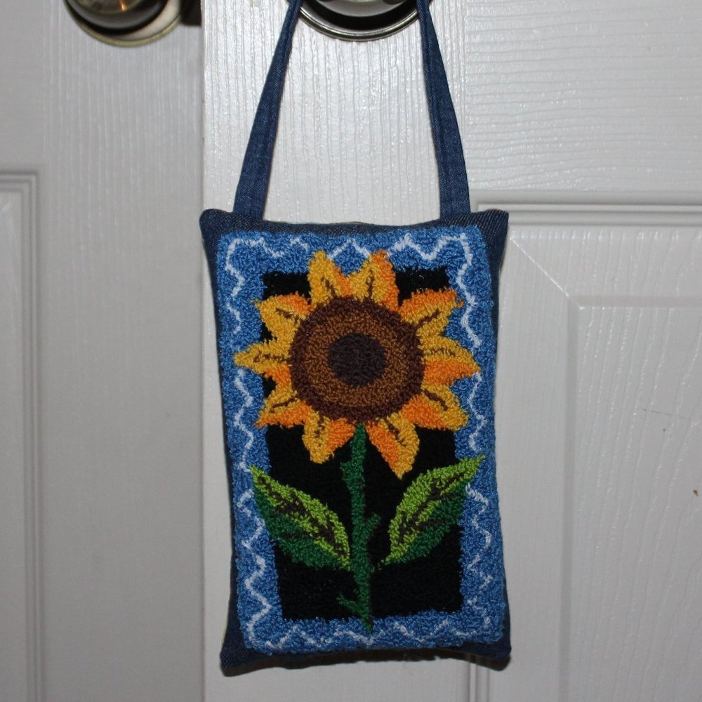 Great Gift! Brand New Handmade Needle-punched Tapestry Sunflower Hanging Pillow